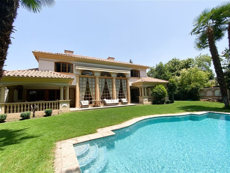 Casa en venta en Lo Barnechea — foto 1