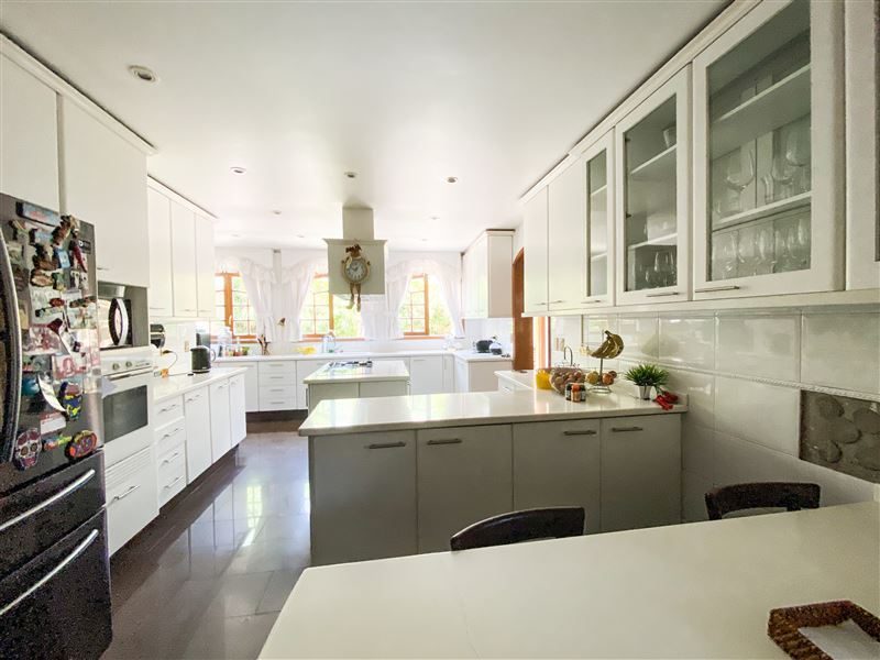 Casa en venta en Lo Barnechea — foto 10