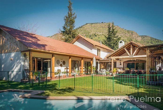 Casa en venta en Lo Barnechea — foto 2