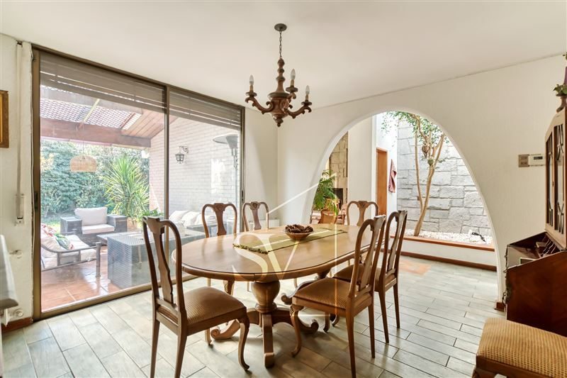 Casa en venta en Vitacura — foto 3