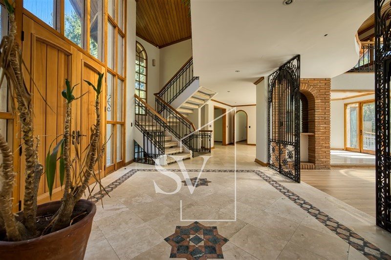 Casa en venta en Lo Barnechea — foto 2