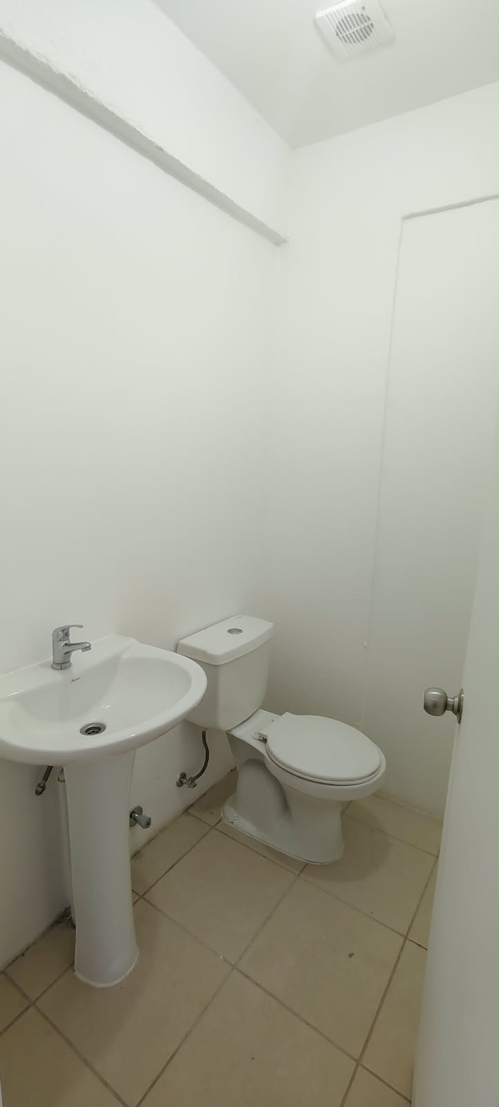 Local comercial en arriendo en Graneros — foto 3
