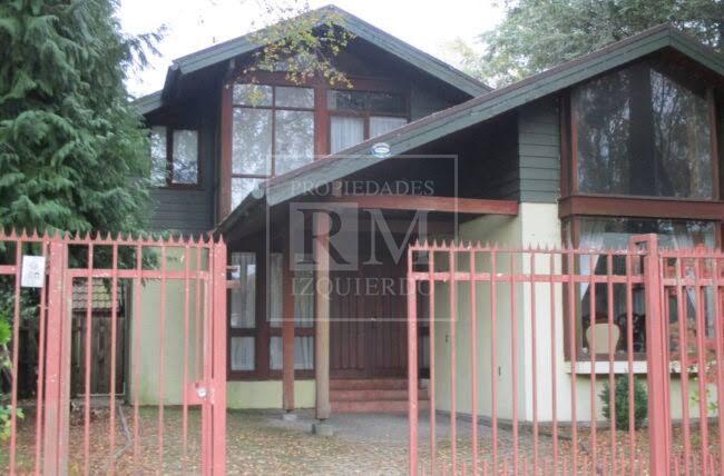 Casa en arriendo en Valdivia — foto 1