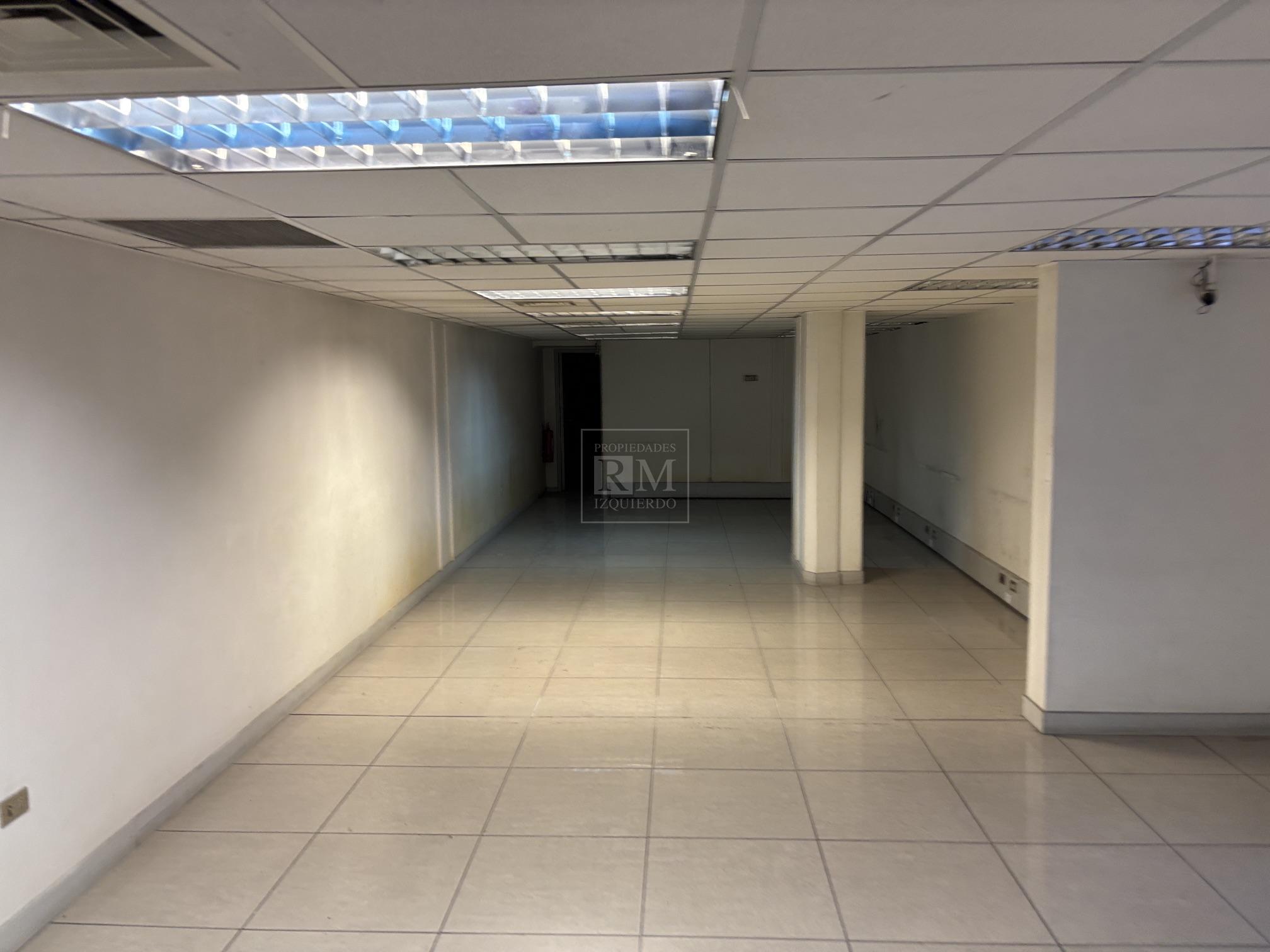 Local comercial en arriendo en Valdivia — foto 4