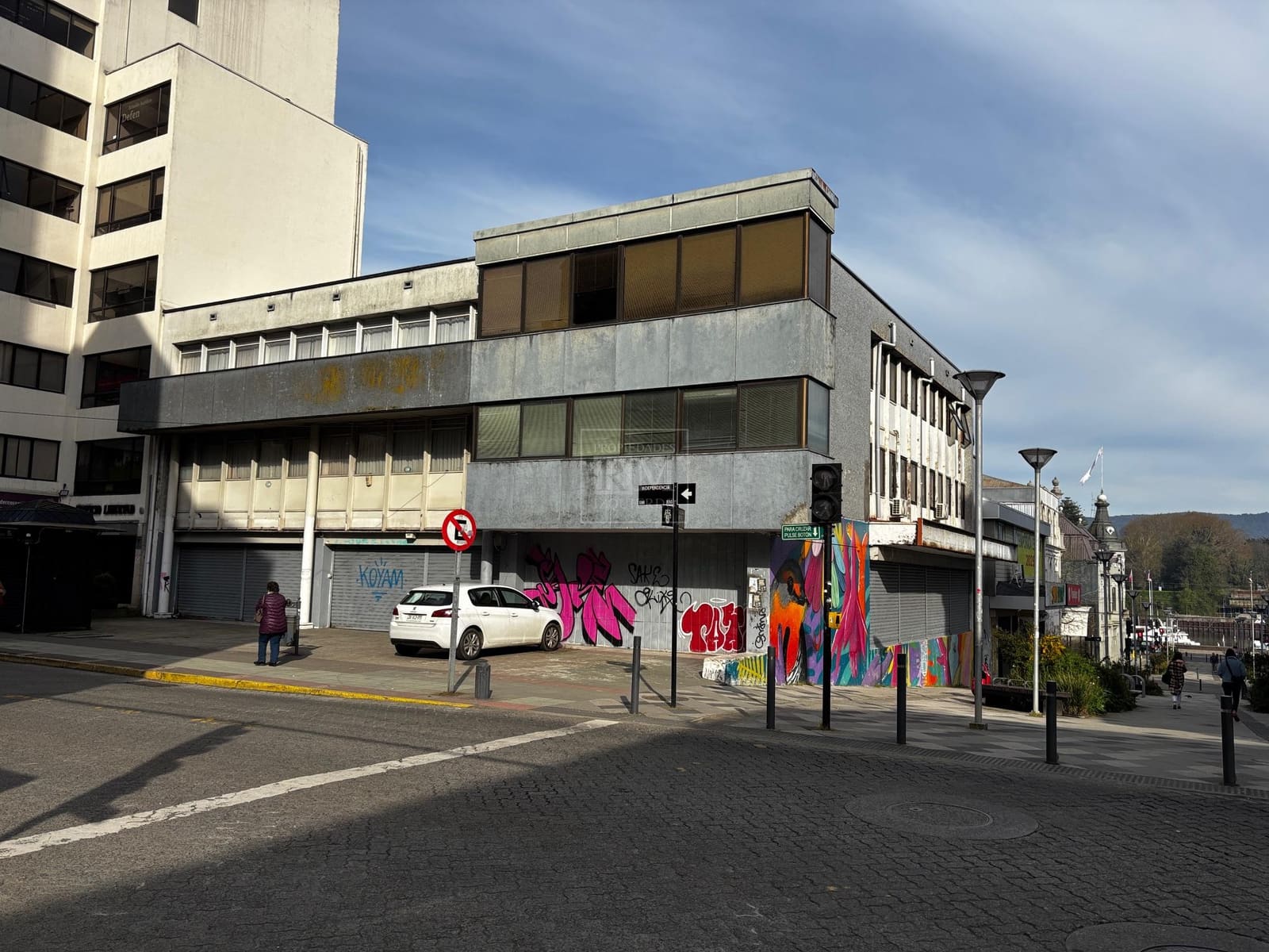 Local comercial en arriendo en Valdivia — foto 2