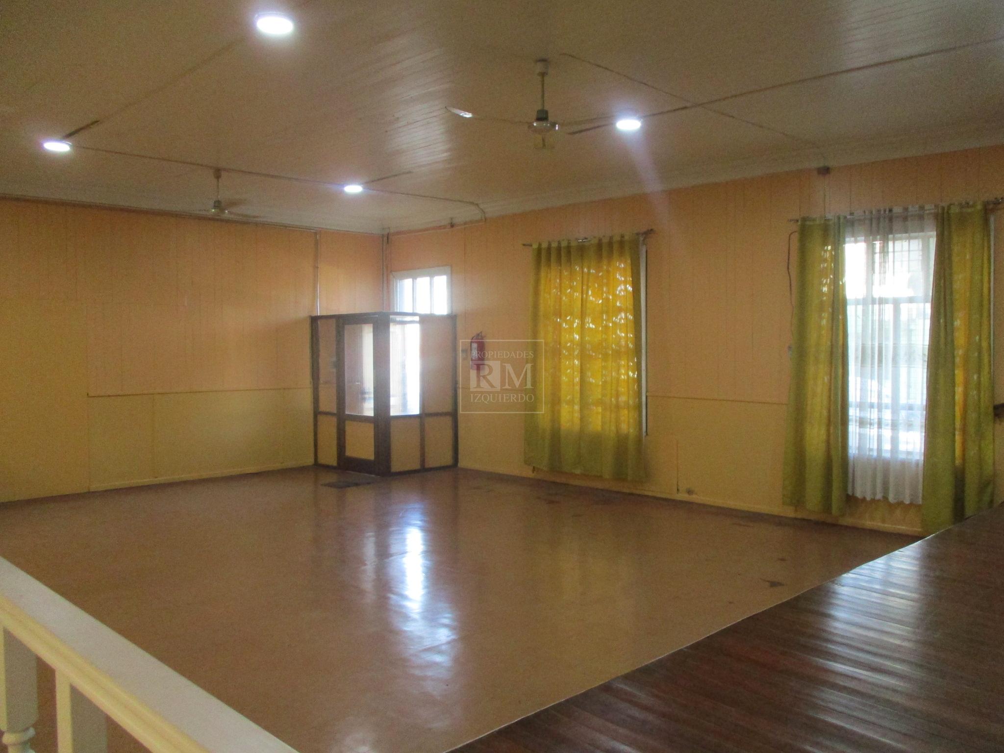 Local comercial en venta en Valdivia — foto 2