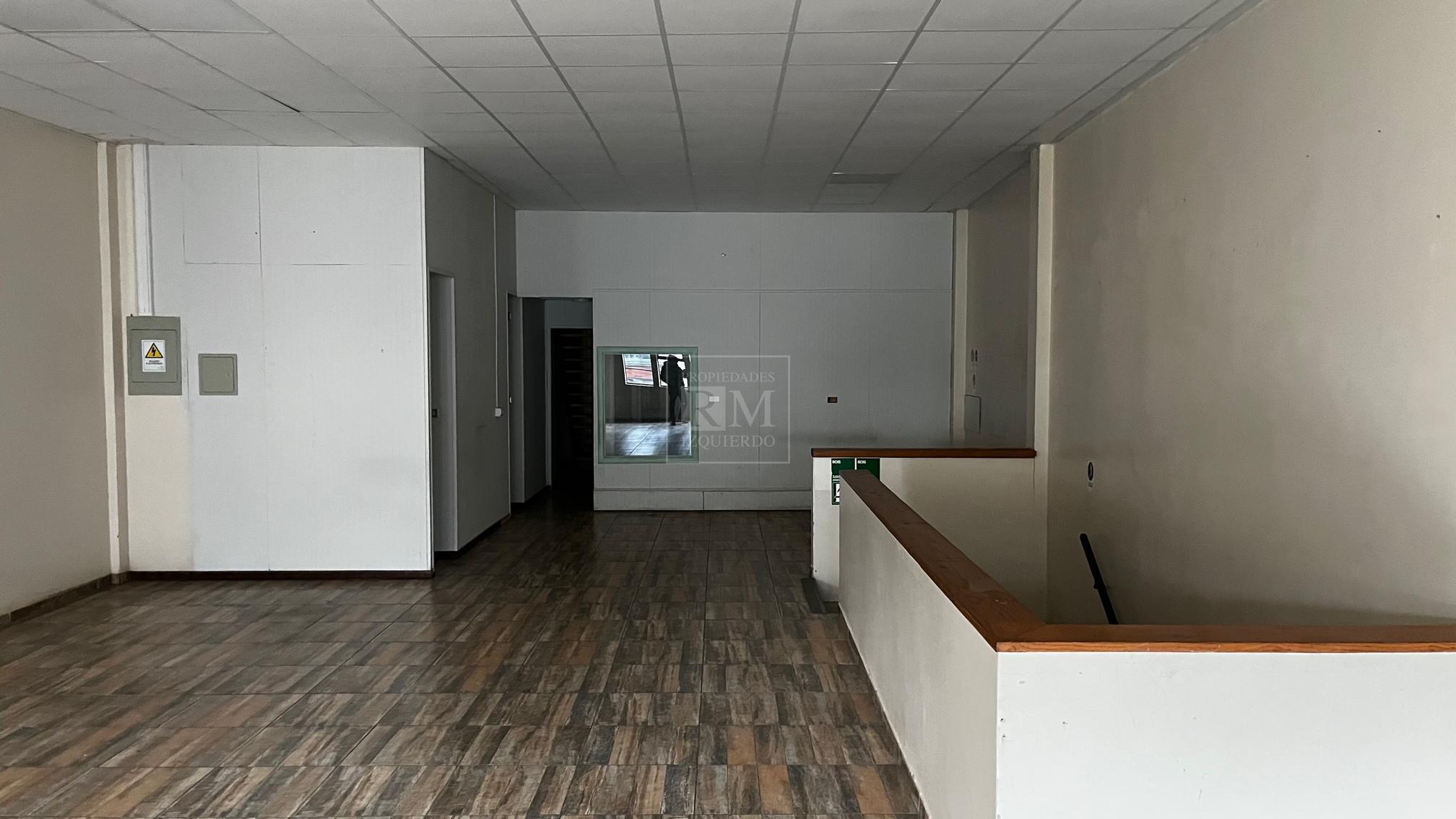 Local comercial en arriendo en Valdivia — foto 2