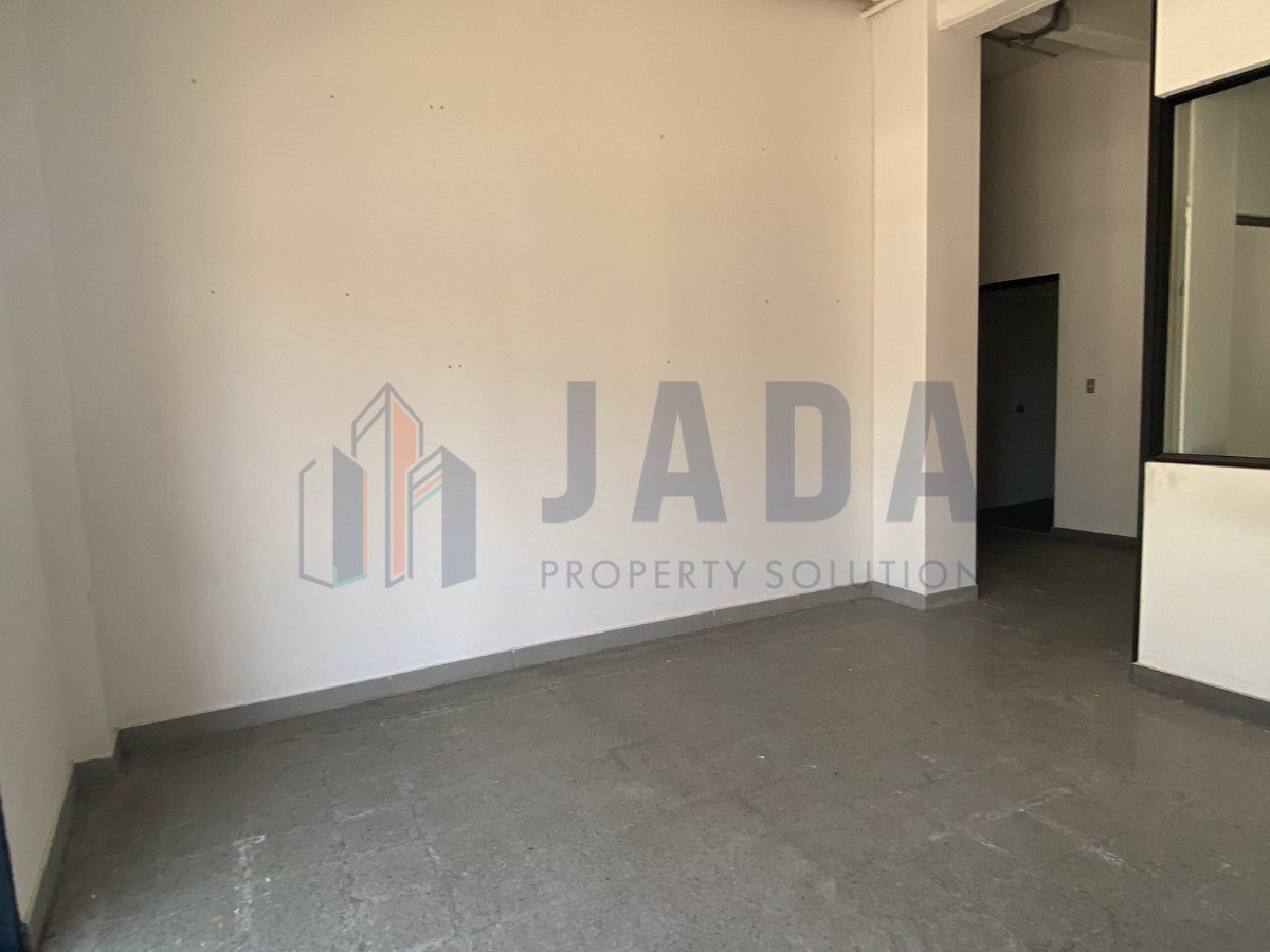 Local comercial en arriendo en Santiago — foto 2