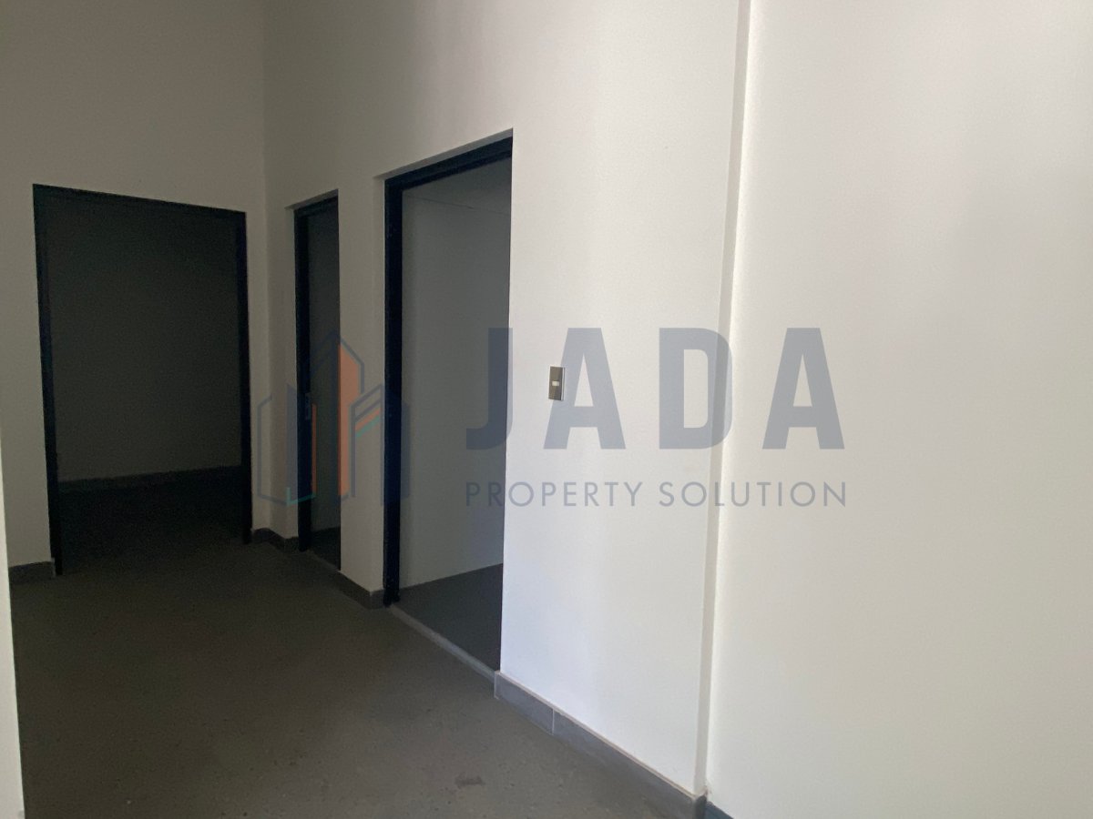 Local comercial en arriendo en Santiago — foto 5