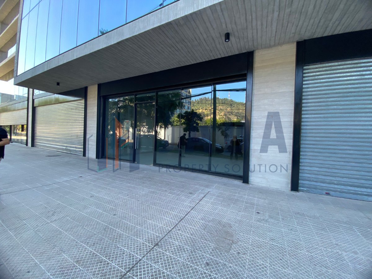 Local comercial en arriendo en Providencia — foto 1