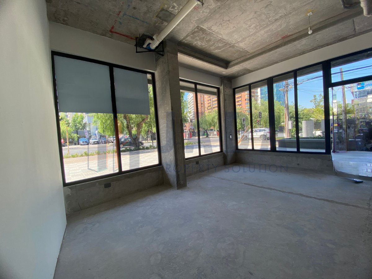 Local comercial en arriendo en Las Condes — foto 1
