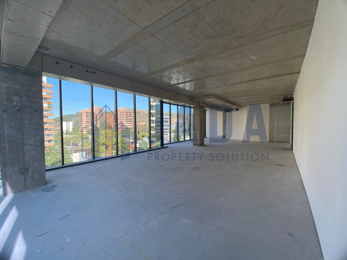 Oficina en arriendo en Vitacura — foto 1