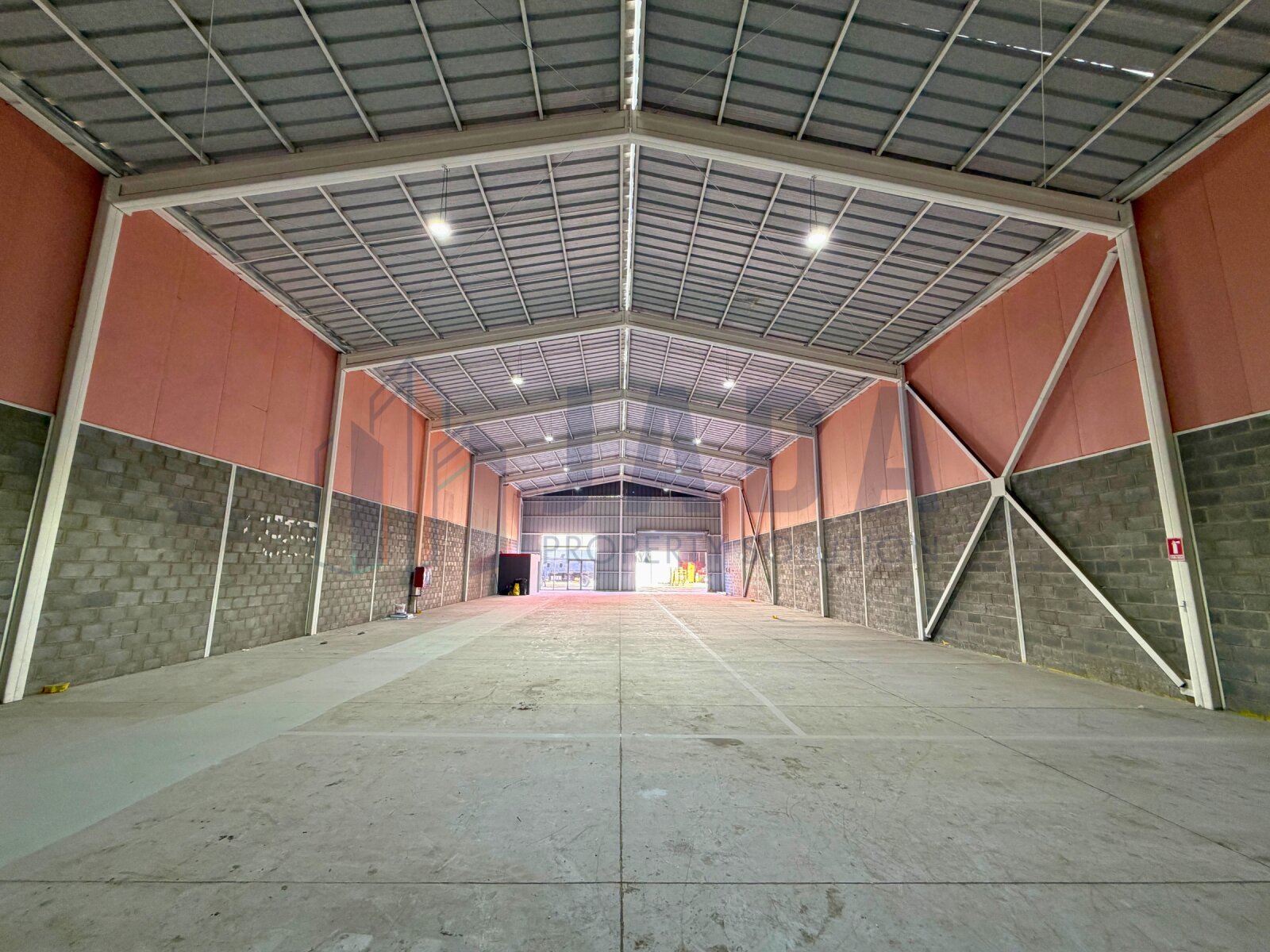 Bodega en arriendo en Cerrillos — foto 2