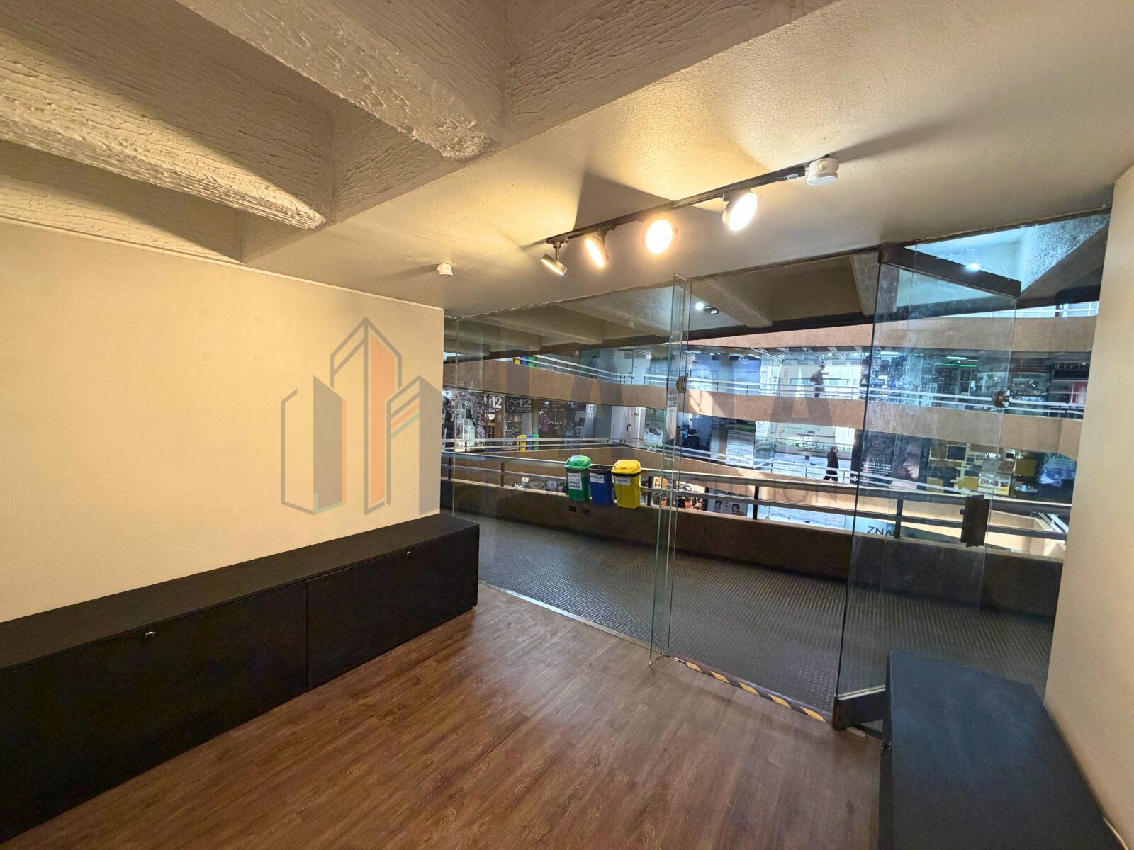 Local comercial en venta en Providencia — foto 2