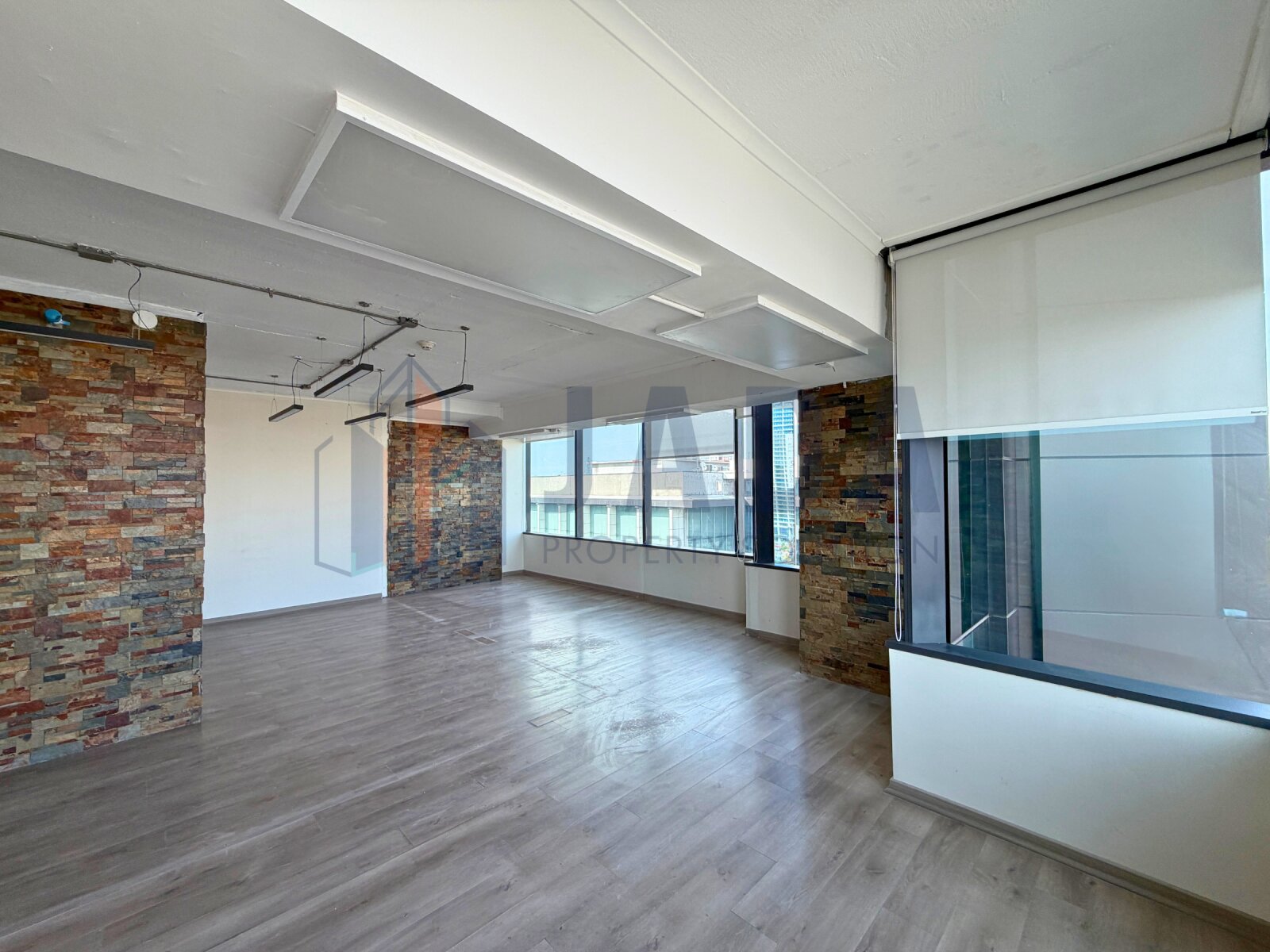 Oficina en arriendo en La Reina — foto 3