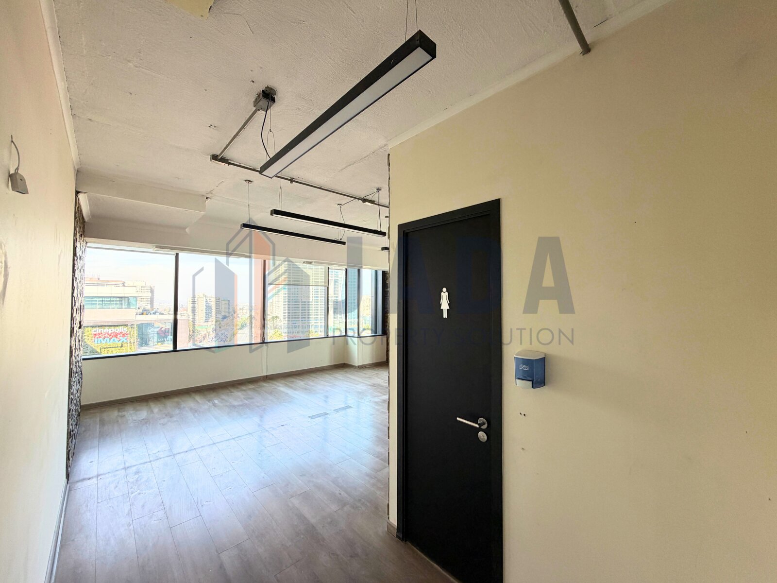 Oficina en arriendo en La Reina — foto 10