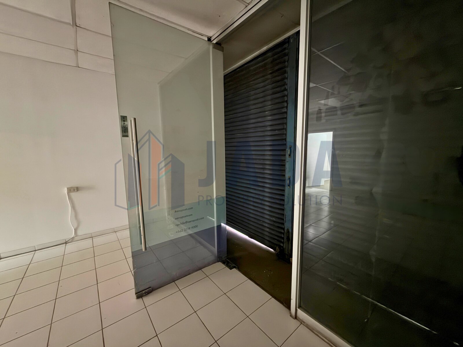 Local comercial en arriendo en Santiago — foto 3