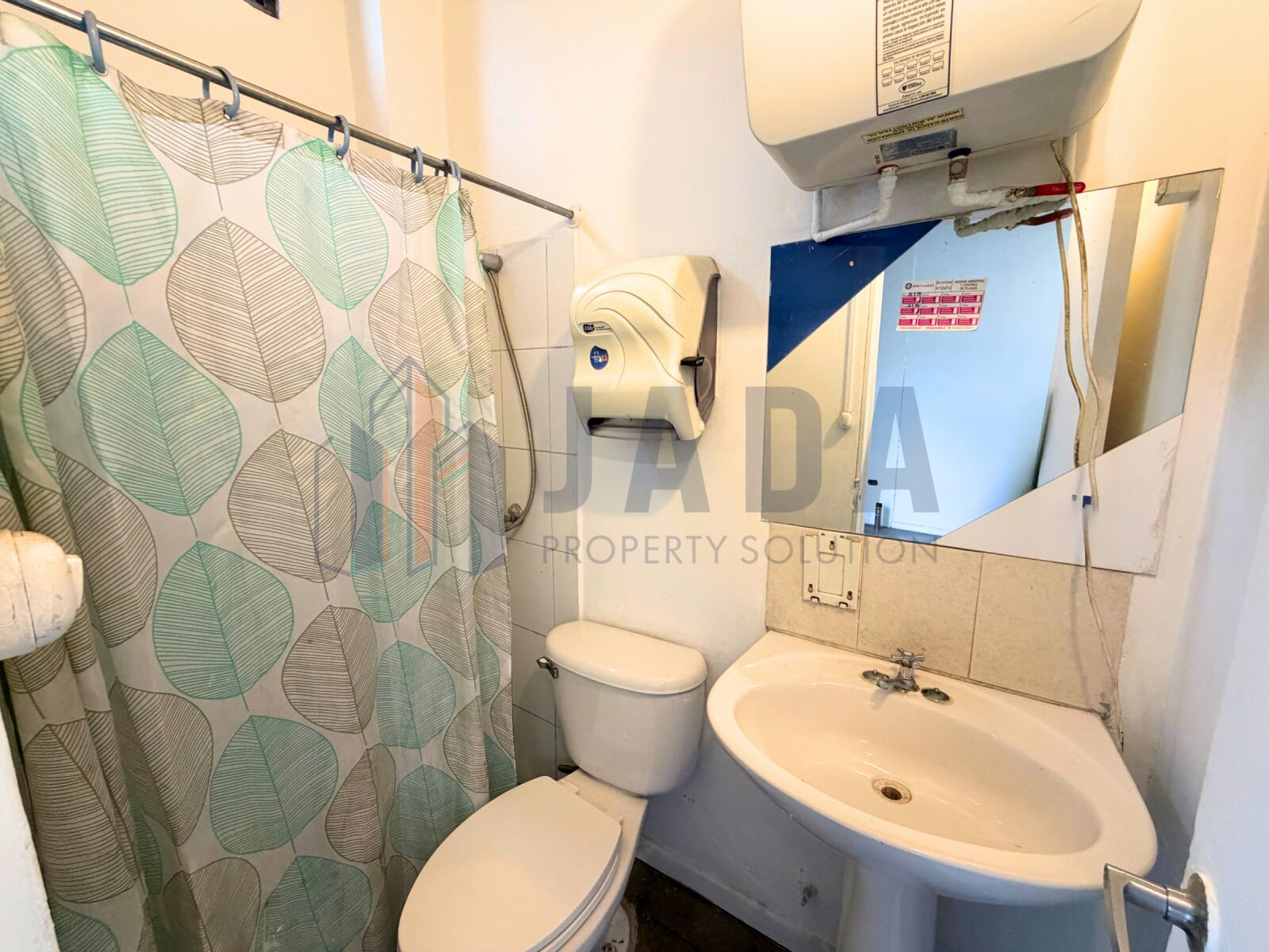 Local comercial en arriendo en Santiago — foto 4