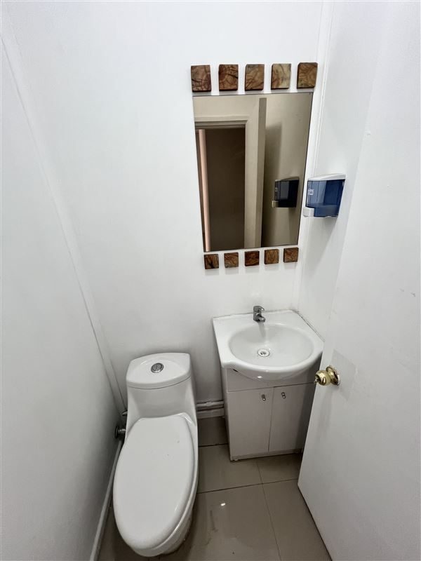Local comercial en arriendo en Los Ángeles — foto 7