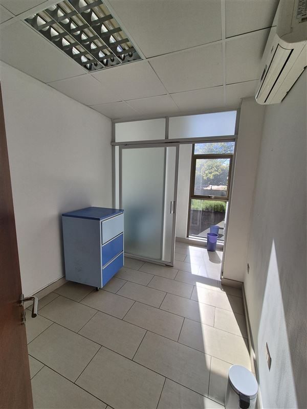 Oficina en venta en Los Ángeles — foto 8