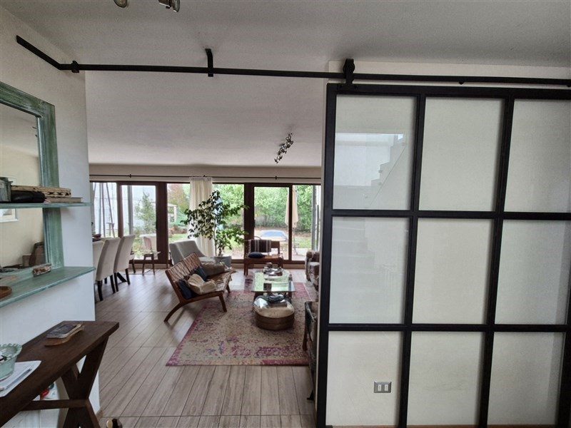 Casa en venta en Los Ángeles — foto 2