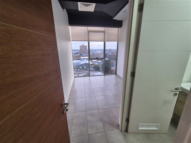 Oficina en arriendo en Los Ángeles — foto 5