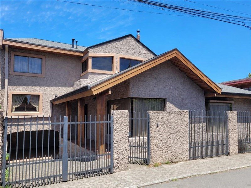 Casa en venta en Los Ángeles — foto 1