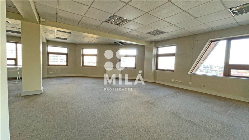 Oficina en arriendo en Puerto Montt — foto 2