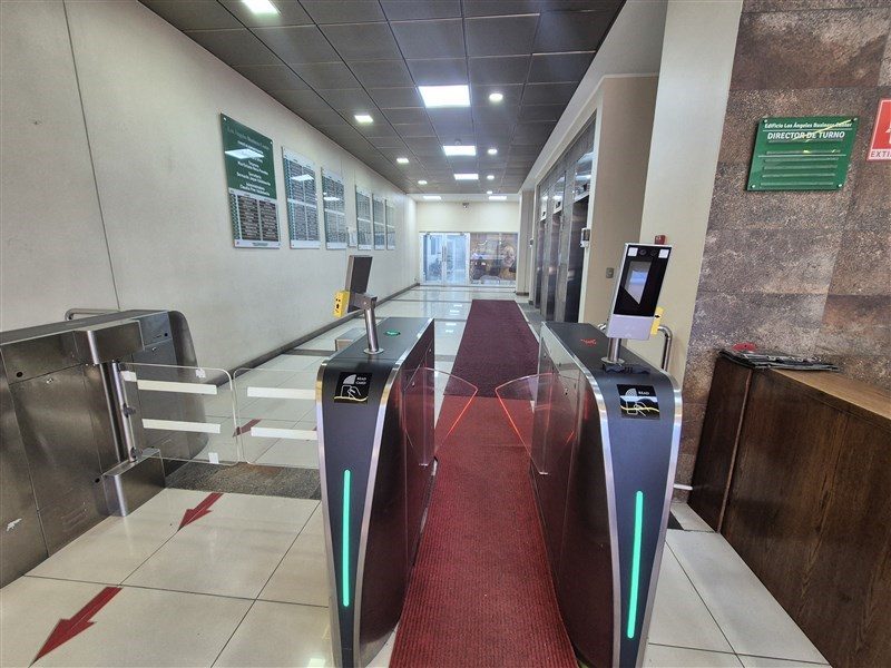 Oficina en arriendo en Los Ángeles — foto 8
