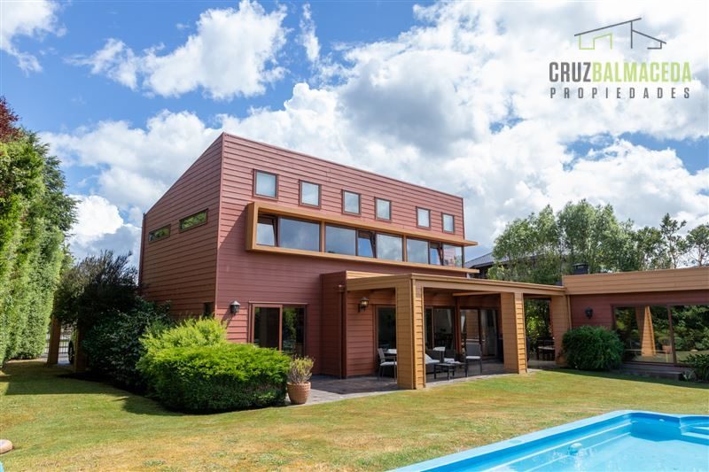 Casa en venta en Puerto Varas — foto 1