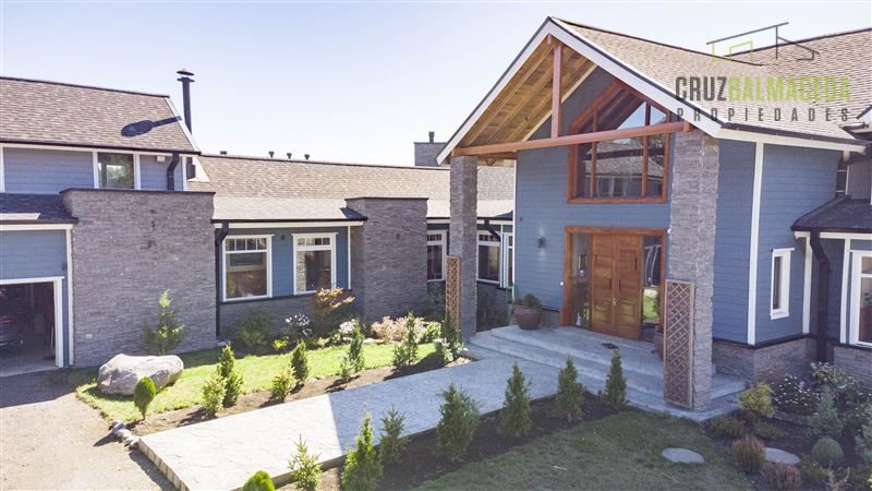 Casa en venta en Puerto Varas — foto 2
