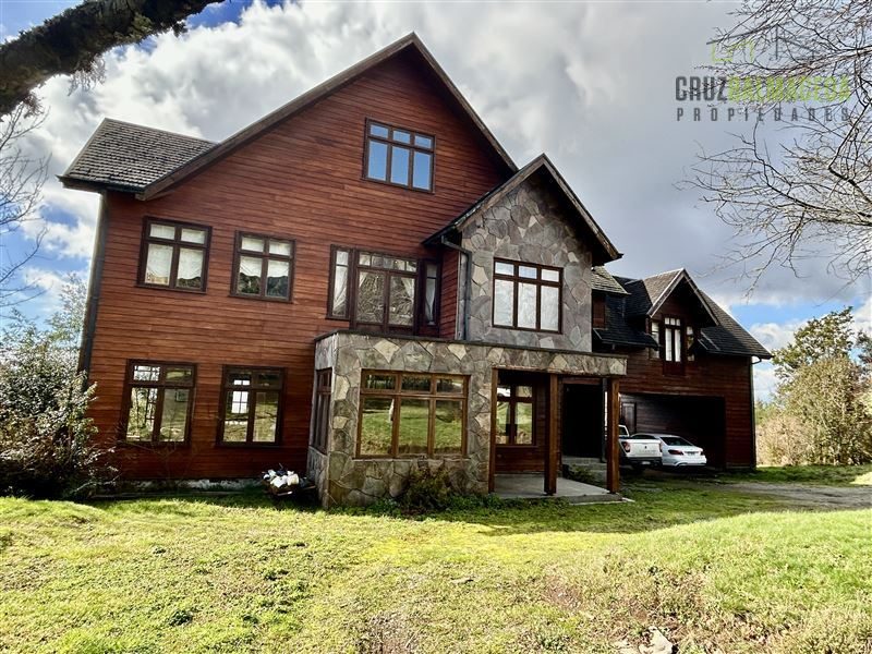 Casa en venta en Puerto Varas — foto 1