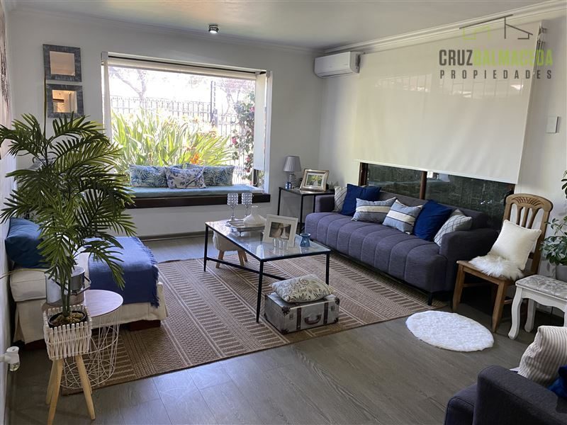 Casa en venta en Peñalolén — foto 1