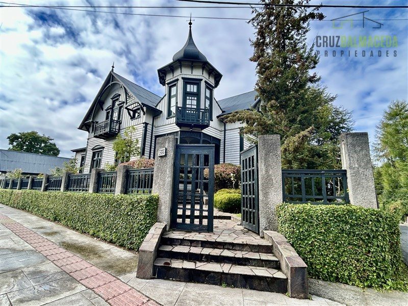 Oficina en arriendo en Puerto Varas — foto 1