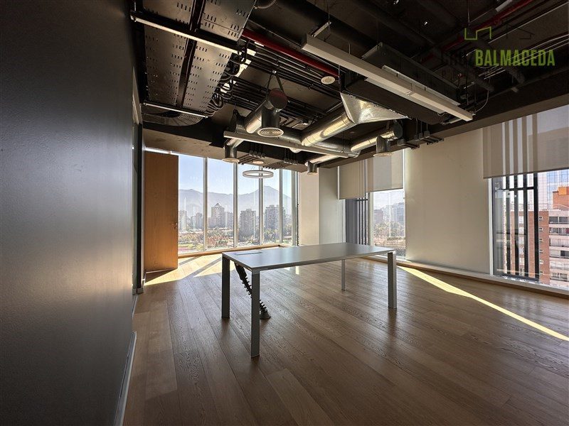 Oficina en arriendo en Las Condes — foto 2