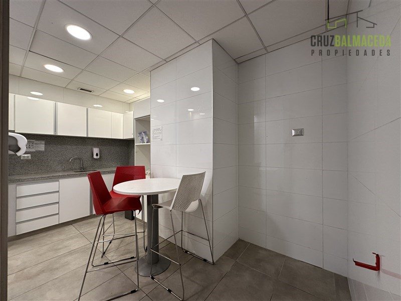 Oficina en arriendo en Las Condes — foto 8