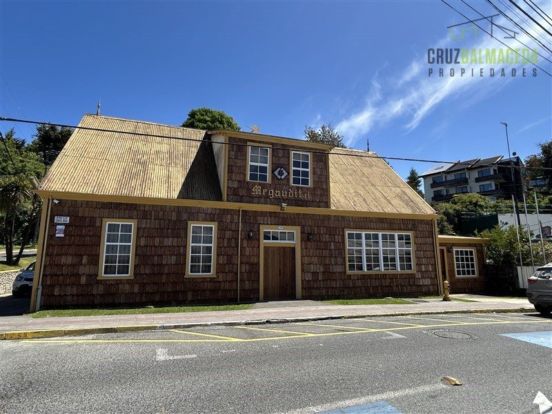 Local comercial en arriendo en Puerto Varas — foto 1
