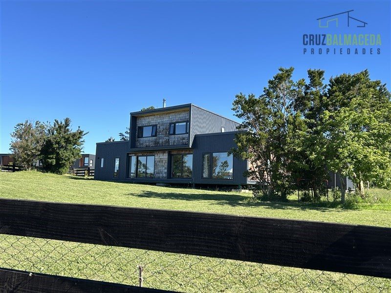 Casa en venta en Puerto Varas — foto 2