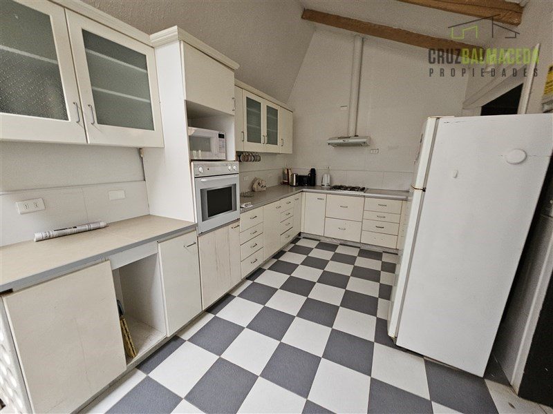 Oficina en arriendo en Puerto Varas — foto 4