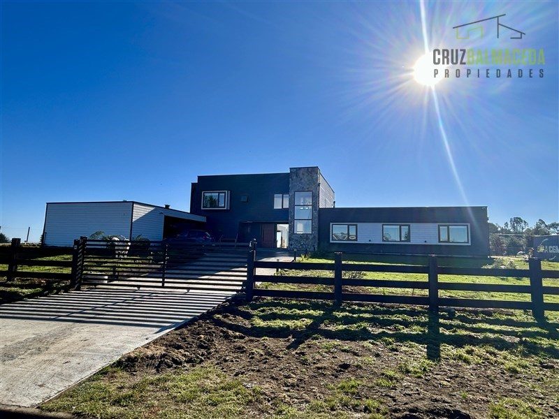 Casa en venta en Puerto Varas — foto 2