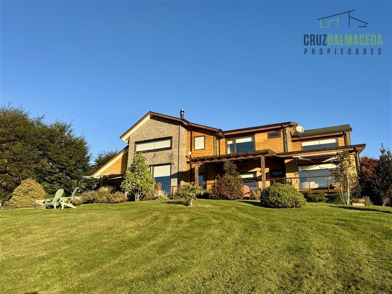 Casa en venta en Puerto Varas — foto 1
