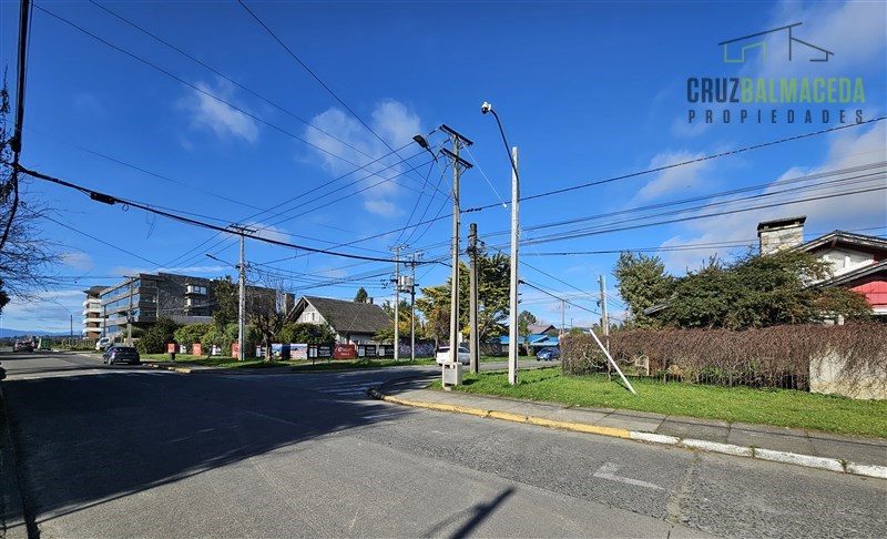 Local comercial en arriendo en Puerto Varas — foto 2