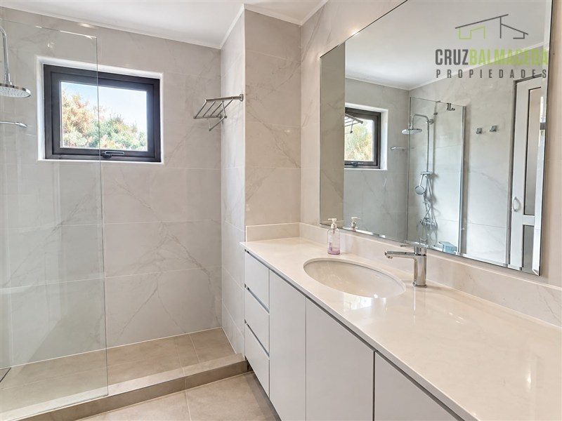 Casa en venta en Lo Barnechea — foto 9