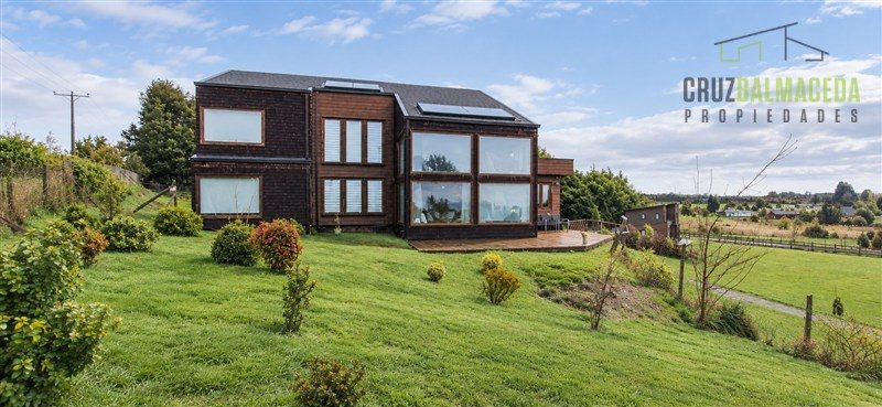 Casa en arriendo en Puerto Varas — foto 1