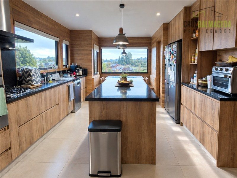 Casa en arriendo en Puerto Varas — foto 5