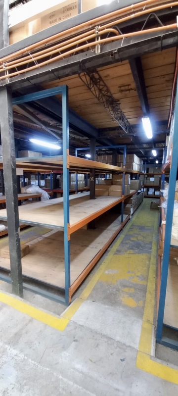 Bodega en venta en Independencia — foto 1