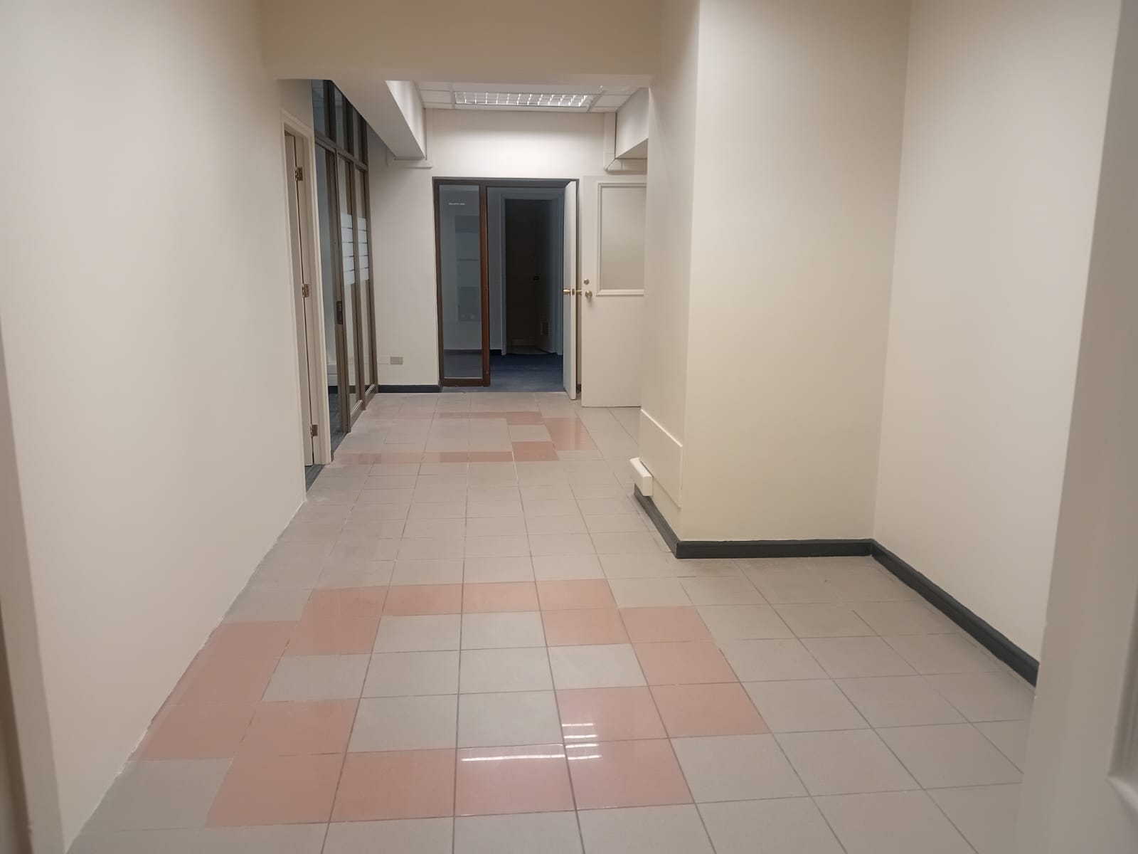Oficina en arriendo en Santiago — foto 3