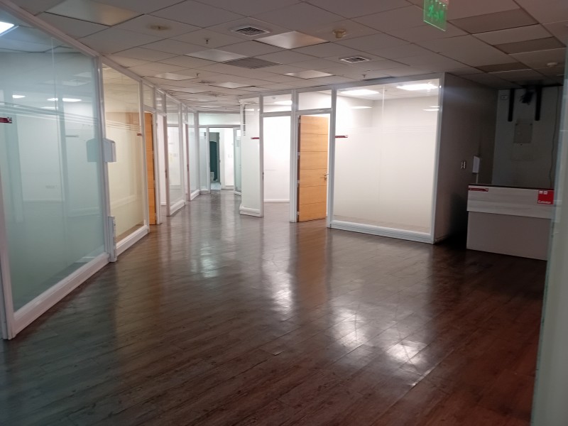 Oficina en arriendo en Santiago — foto 1
