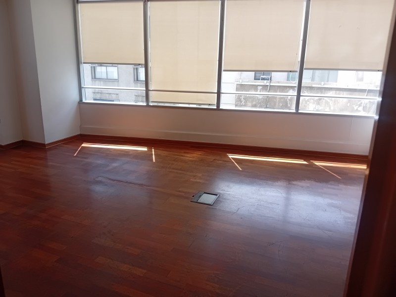 Oficina en arriendo en Santiago — foto 2