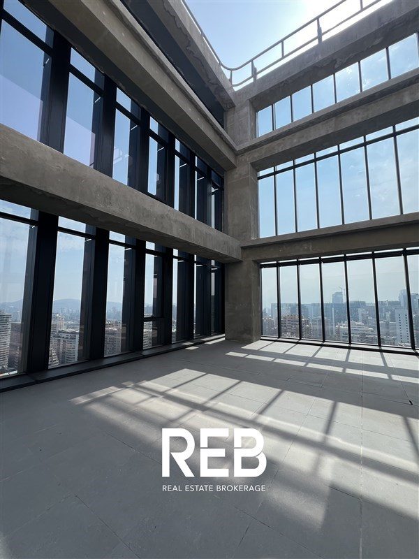Oficina en arriendo en Las Condes — foto 1